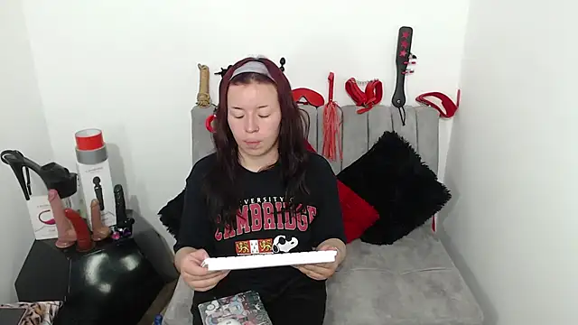 Marian Ran online show from 11.15.25