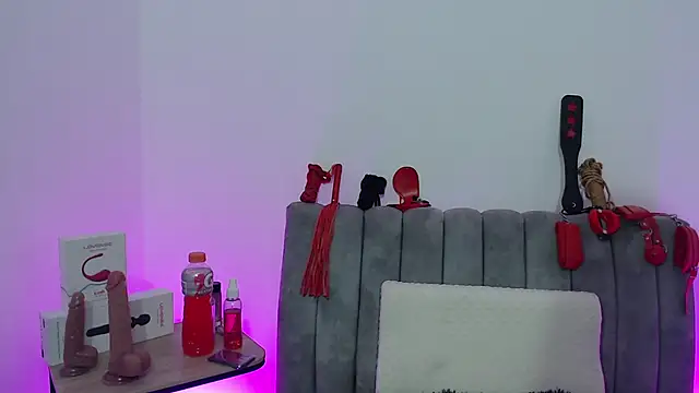 Marian Ran online show from 11.24.25