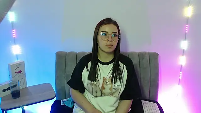 Marian Ran online show from 11.28.25