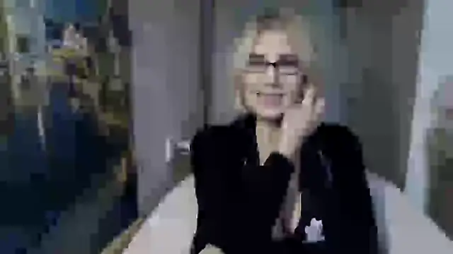sweet raspberry online show from 01.27.25
