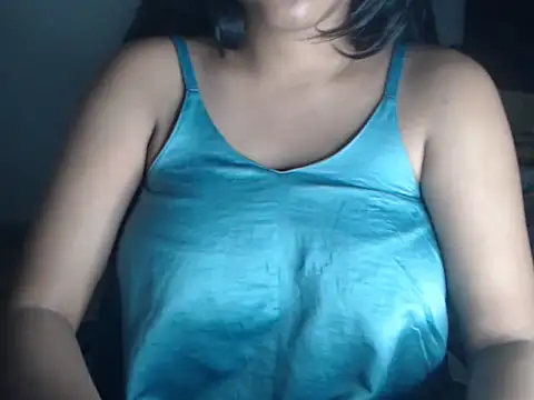 Snapshot of DevilErin chatting on 03.04.26 DevilErin online show from 03.04.26