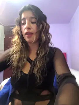 Snapshot of Valerie_b chatting on 11.02.25 Valerie b online show from 11.02.25