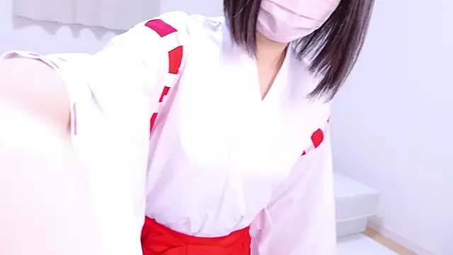 Snapshot of Im_Yu-na chatting on 01.09.25 Im Yu-na online show from 01.09.25