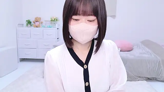 Snapshot of Im_Yu-na chatting on 02.07.25 Im Yu-na online show from 02.07.25