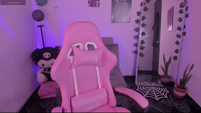 cami mila9 online show from 10.15.25