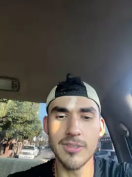 Snapshot of kevinsito1 chatting on 11.29.25 kevinsito1 online show from 11.29.25