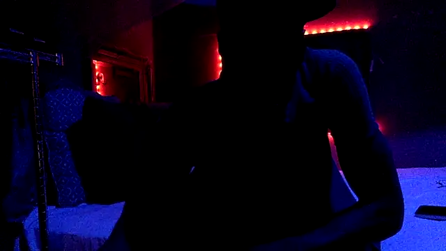 Snapshot of JdLove1 chatting on 12.18.24 JdLove1 online show from 12.18.24