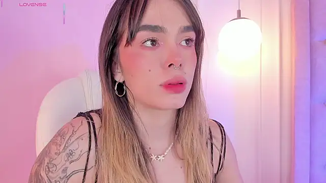 Lucy Vega online show from 01.16.26