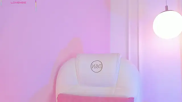 Lucy Vega online show from 01.19.26