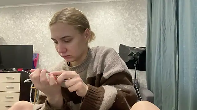 AnneBall online show from 01.13.25