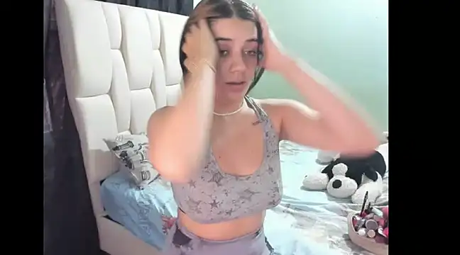 KittyKlum online show from 01.03.25