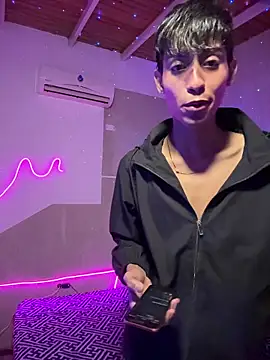 Mauuu18 online show from 11.14.25