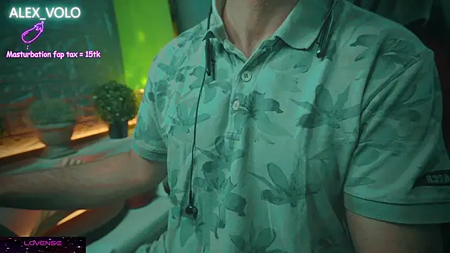 Snapshot of alex-volo chatting on 01.25.25 alex-volo online show from 01.25.25