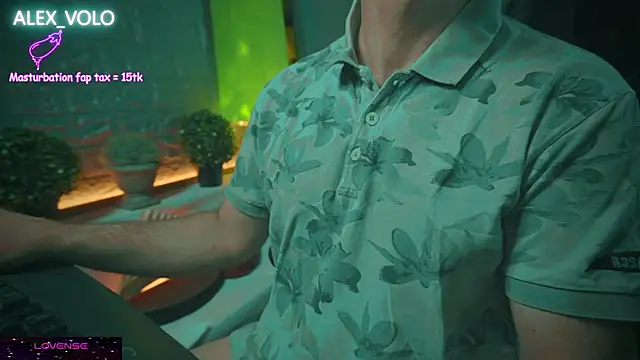 Snapshot of alex-volo chatting on 01.25.25 alex-volo online show from 01.25.25