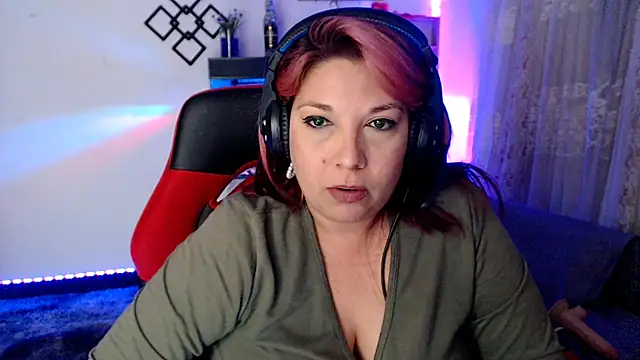 Scarlette thoms online show from 03.09.25