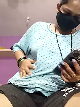 Snapshot of Kashish_18 chatting on 06.27.26 Kashish 18 online show from 06.27.26