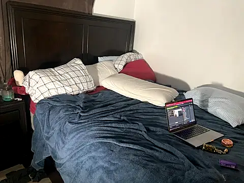 SpunCandy online show from 10.02.25