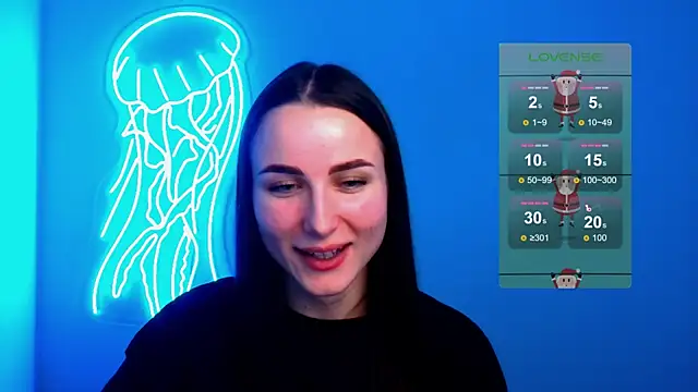 Eva Janee online show from 12.25.24