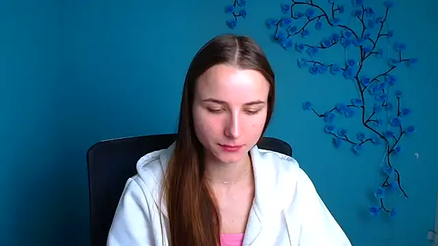 Eva Janee online show from 06.17.26