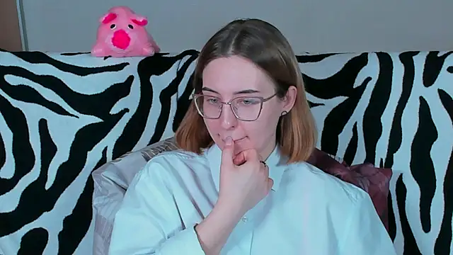 VeronikaKissuchi online show from 03.06.25