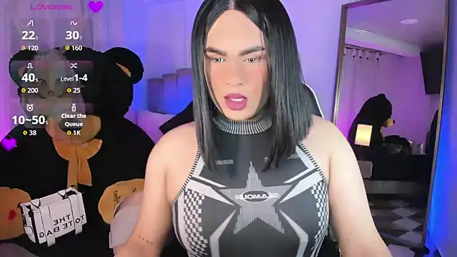 Snapshot of alexia_mattel chatting on 10.28.25 alexia mattel online show from 10.28.25