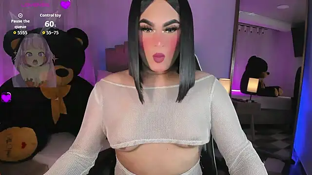 Snapshot of alexia_mattel chatting on 10.31.25 alexia mattel online show from 10.31.25