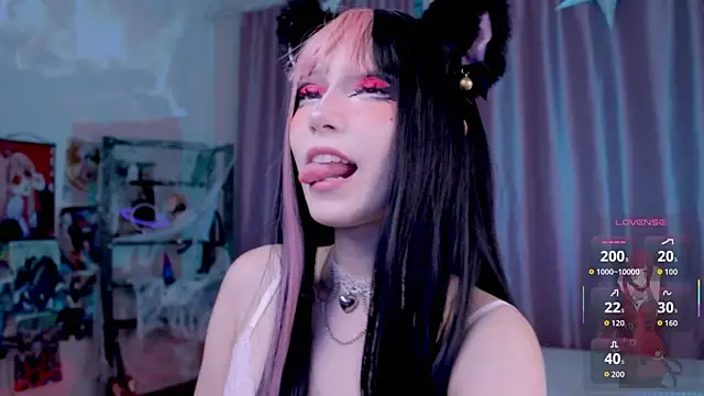 Carolina Leep online show from 10.18.25