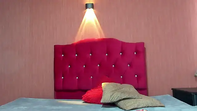 Gissel Angel online show from 03.13.25