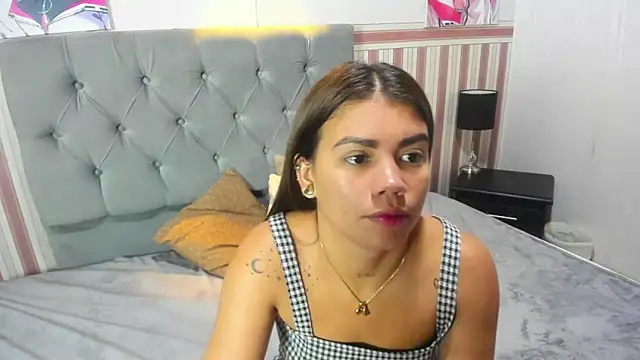 Gissel Angel online show from 03.22.25