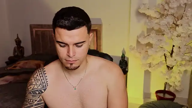 Axel Big cock online show from 07.01.26