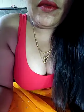 Snapshot of sneha_rose chatting on 10.02.25 sneha rose online show from 10.02.25