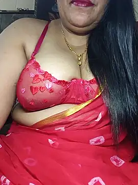 Snapshot of sneha_rose chatting on 07.18.26 sneha rose online show from 07.18.26