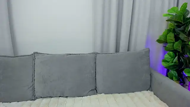 sexyangeloux online show from 12.22.25