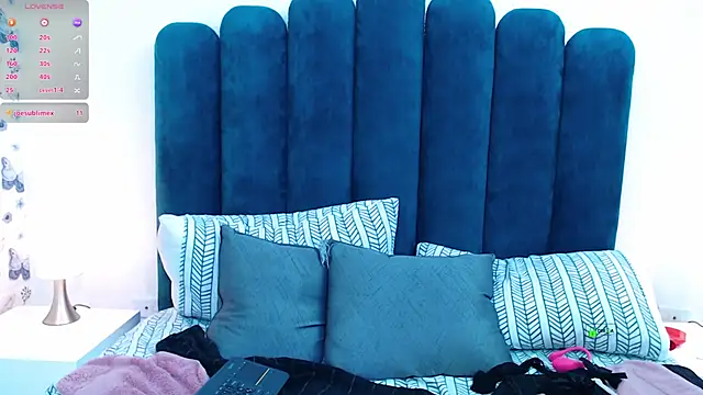 CandyxCosmic online show from 03.04.25