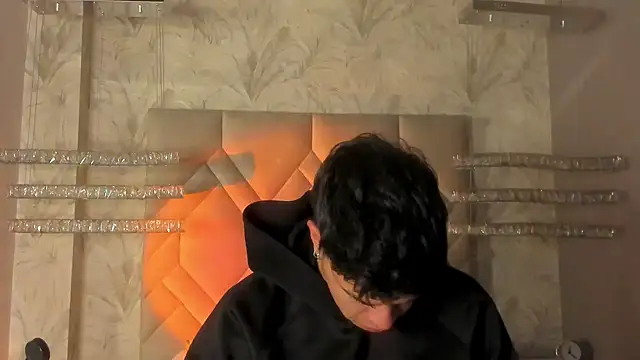 Snapshot of AndyPalmer_ chatting on 12.27.24 AndyPalmer online show from 12.27.24