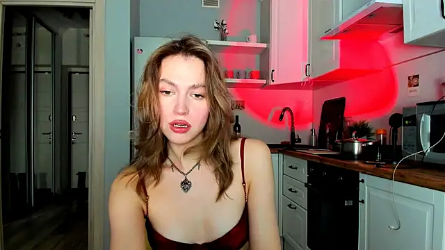 Niky  Jess online show from 02.14.25