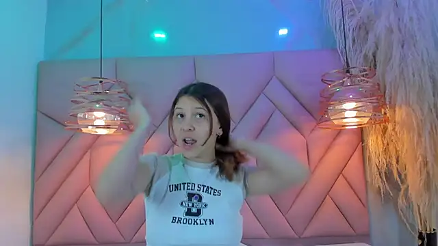 AngelaaCute  online show from 01.08.25