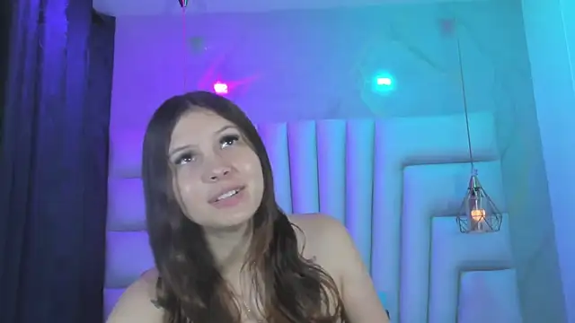 AngelaaCute  online show from 04.17.26