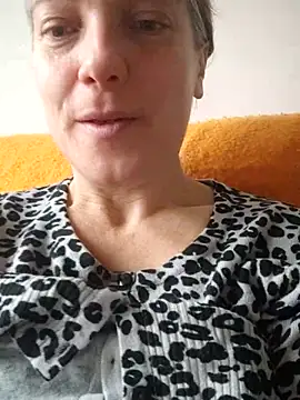 Dark Angel 22 online show from 11.24.25