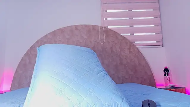 anisha x online show from 05.14.26