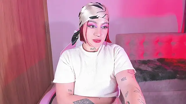 annika taylor online show from 02.19.25
