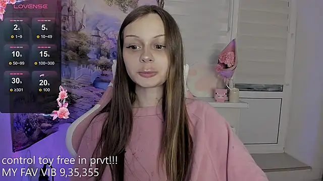 Snapshot of shy_melony chatting on 10.31.25 shy melony online show from 10.31.25