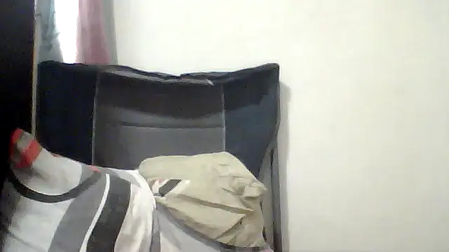 Snapshot of Glenorecornomaza chatting on 11.01.25 Glenorecornomaza online show from 11.01.25