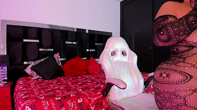 Tasha Sant online show from 10.27.25