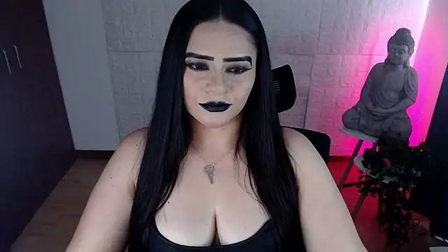 Snapshot of GODDESS_EVANS chatting on 09.19.25 GODDESS EVANS online show from 09.19.25