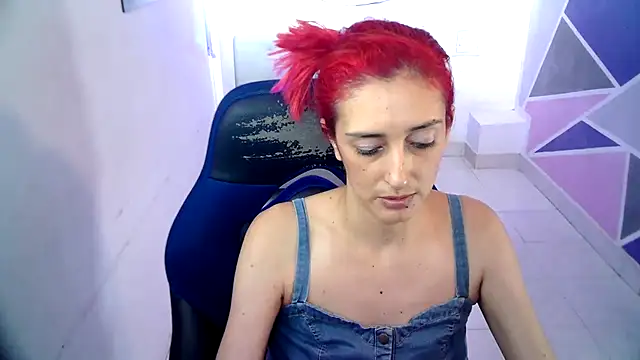 Snapshot of Ruby_Your_Milf chatting on 12.27.24 Ruby Your Milf online show from 12.27.24