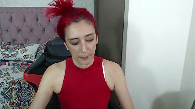 Snapshot of Ruby_Your_Milf chatting on 03.07.25 Ruby Your Milf online show from 03.07.25