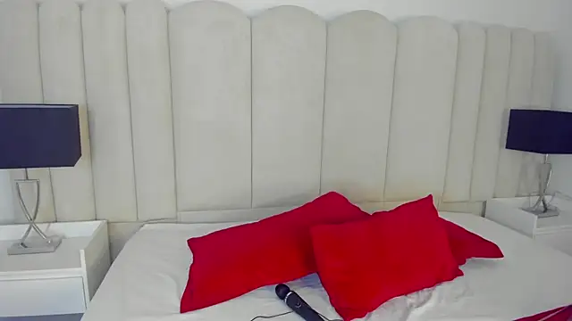 AnnyCherry  online show from 12.02.25