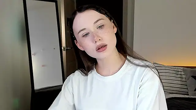 Snapshot of Stella_Sunny chatting on 02.24.26 Stella Sunny online show from 02.24.26