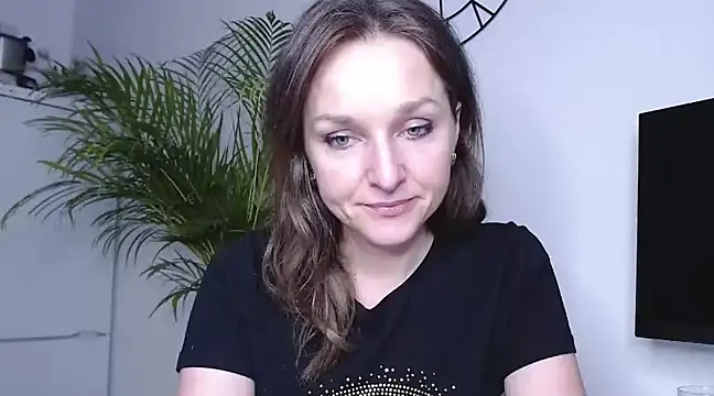 AliciaDesire online show from 02.18.25